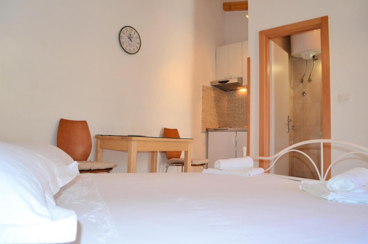 Apartman Romana Трогир Экстерьер фото